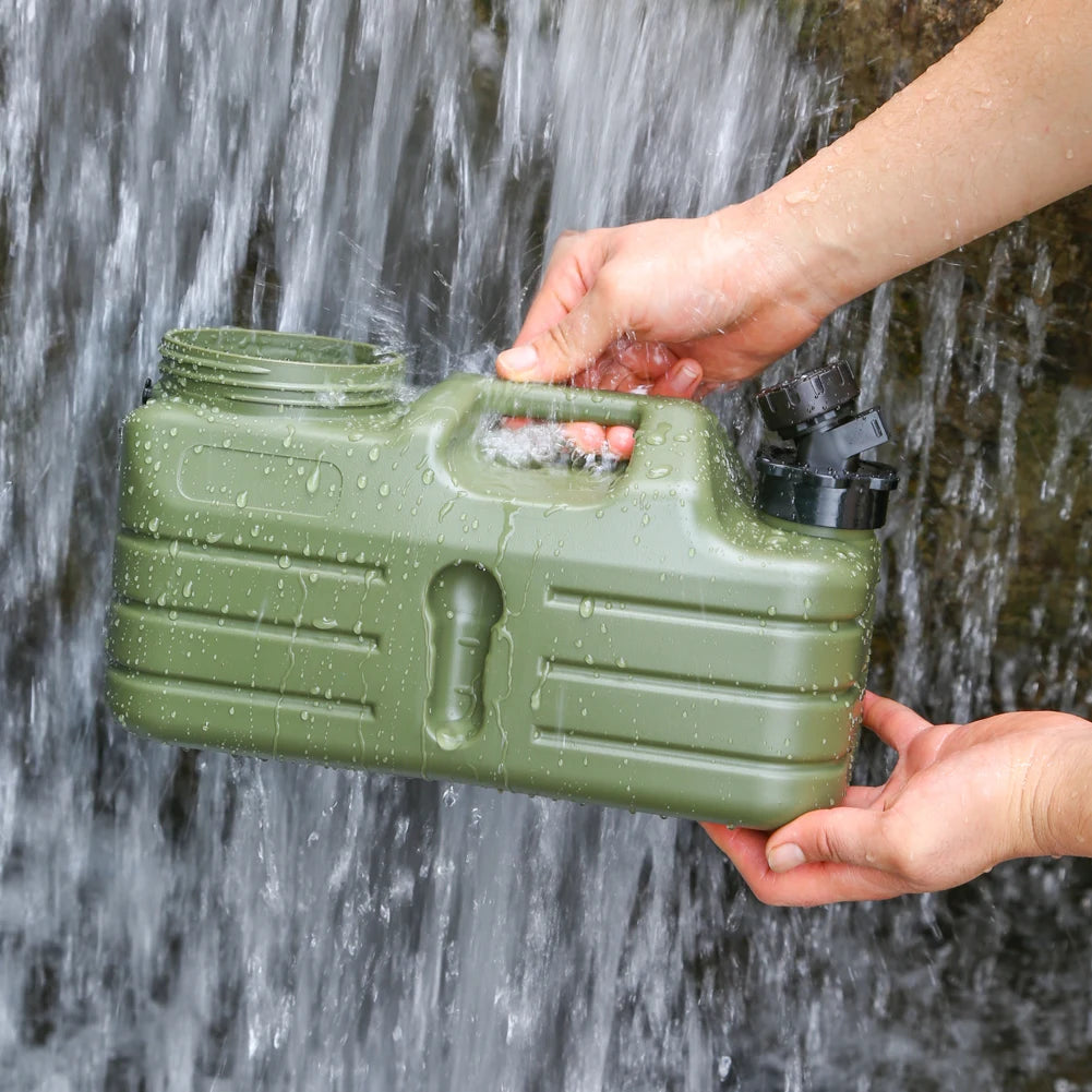 Récipients à eau de survie