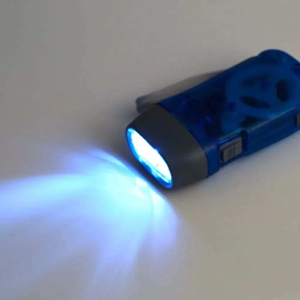 Lanterne LED auto-génératrice