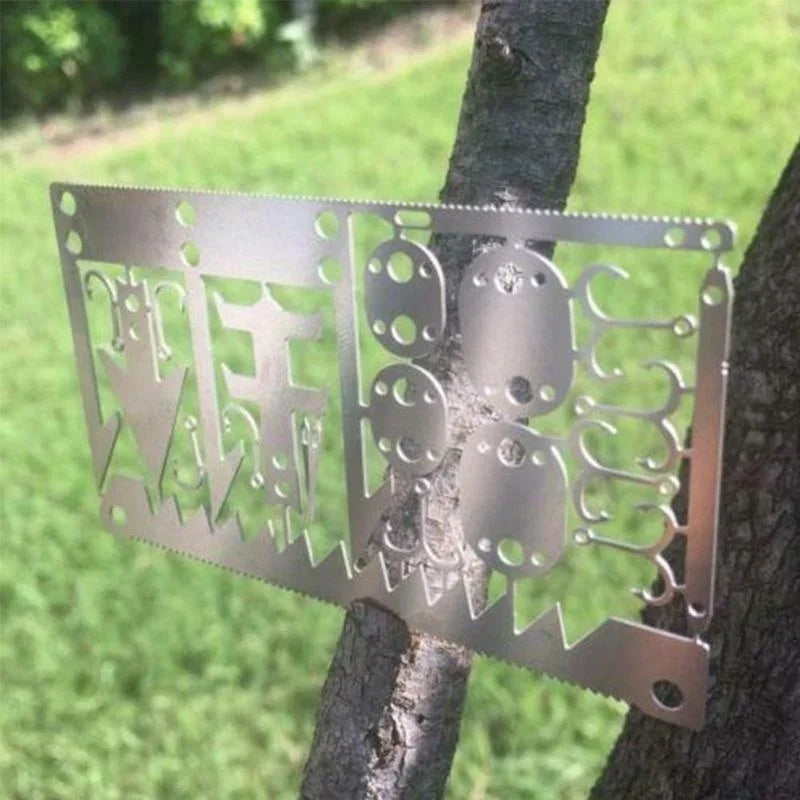 Carte de Survie 22 en 1