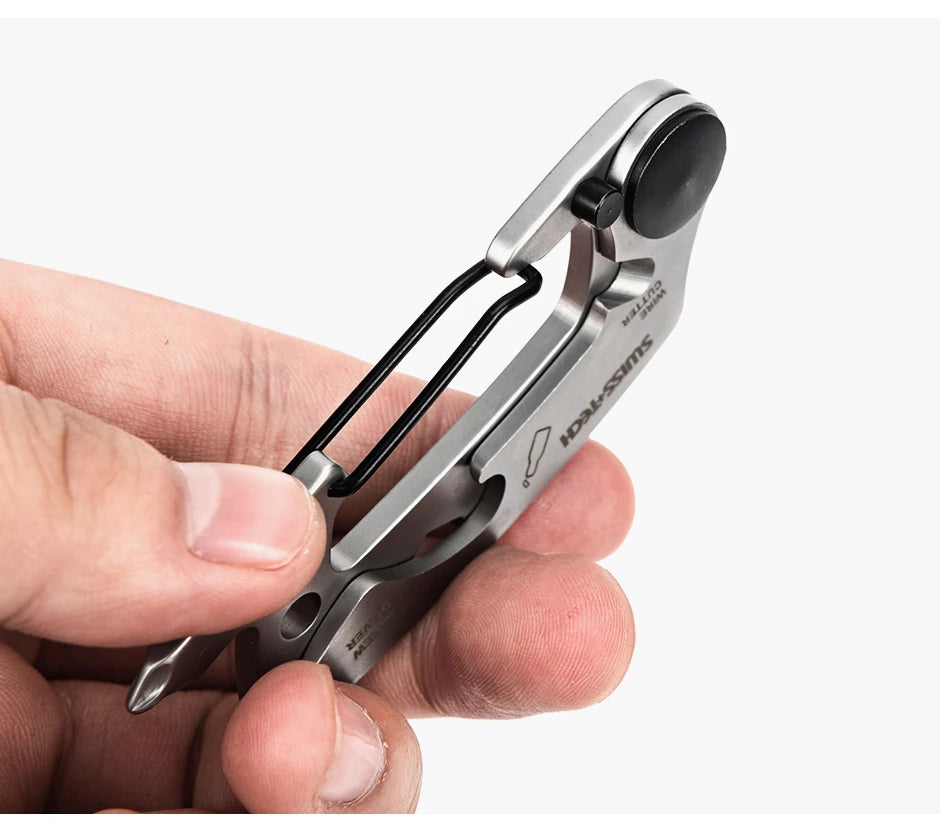 Multi-Outils 10 en 1 SWISS TECH