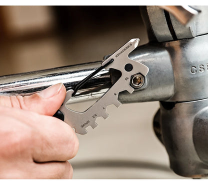 Multi-Outils 10 en 1 SWISS TECH