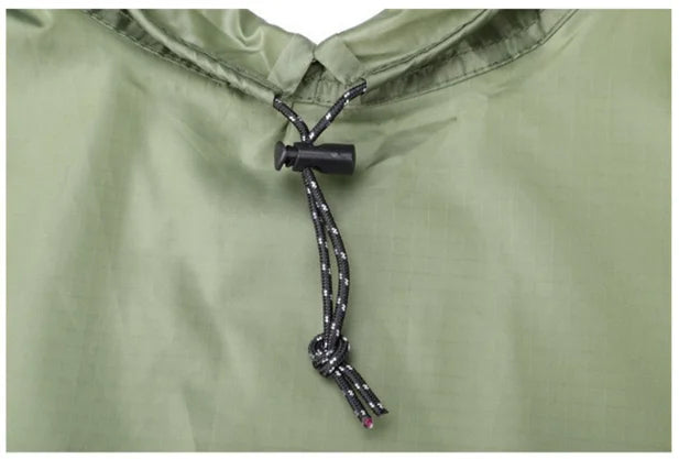 Poncho Militaire Imperméable 3 en 1 - Multifonction & Résistant